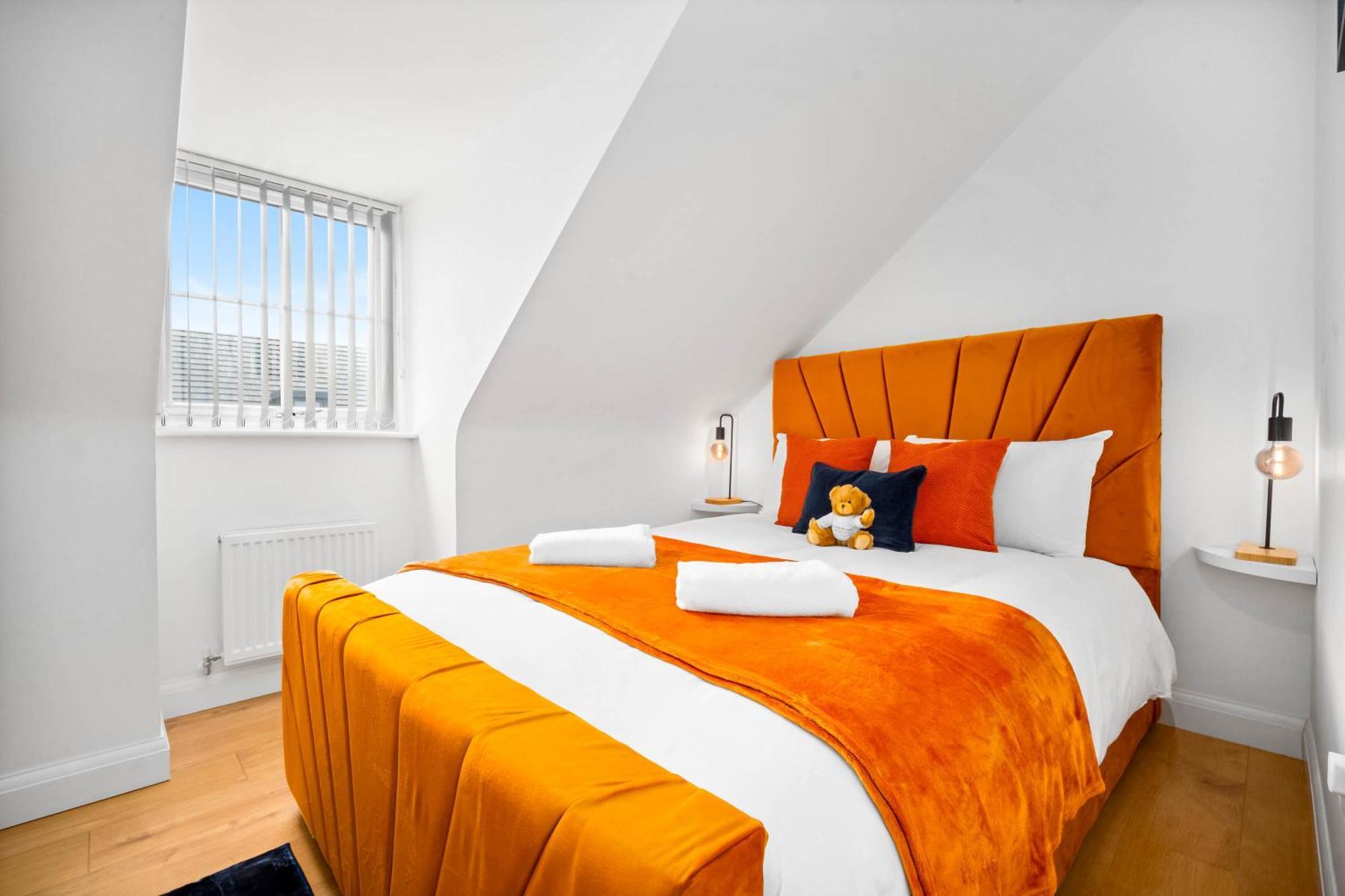 Luxury City Centre 5 Bed House With En-Suite, Bbq, On-Site Parking By Azura Nights Birmingham Exterior foto