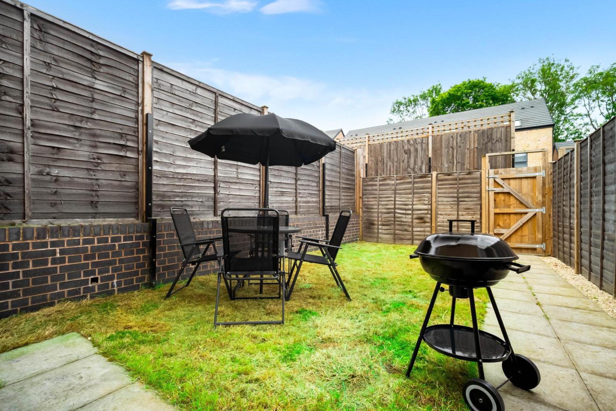 Luxury City Centre 5 Bed House With En-Suite, Bbq, On-Site Parking By Azura Nights Birmingham Exterior foto